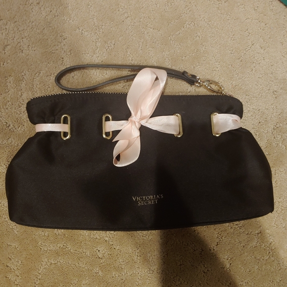 Victoria's Secret Handbags - Victora Secerts makeup bag